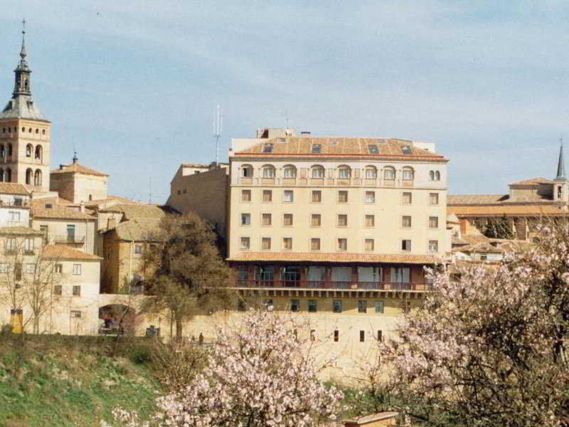 Real Segovia By Recordis Hotels Eksteriør billede